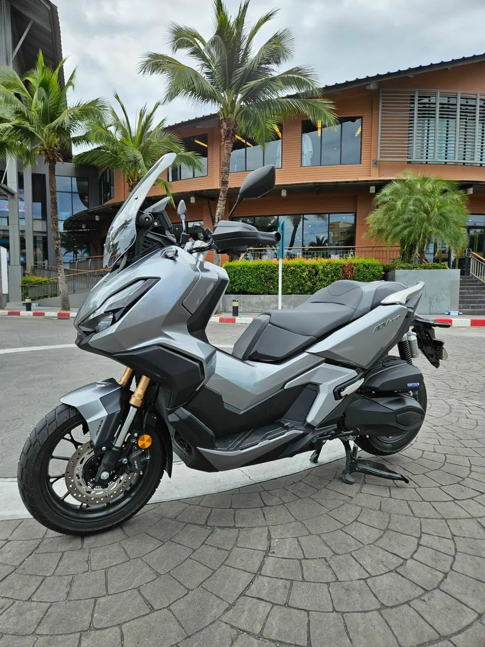 Honda ADV 350, 2025