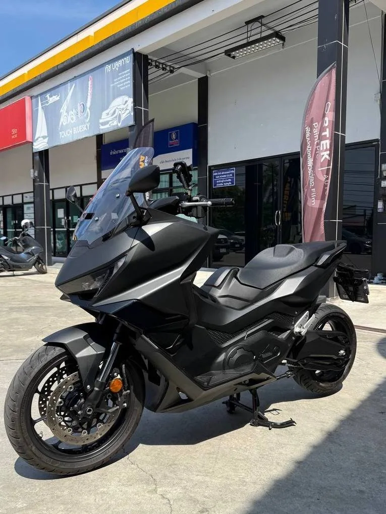 Honda Forza 750 2025 — Foto 3
