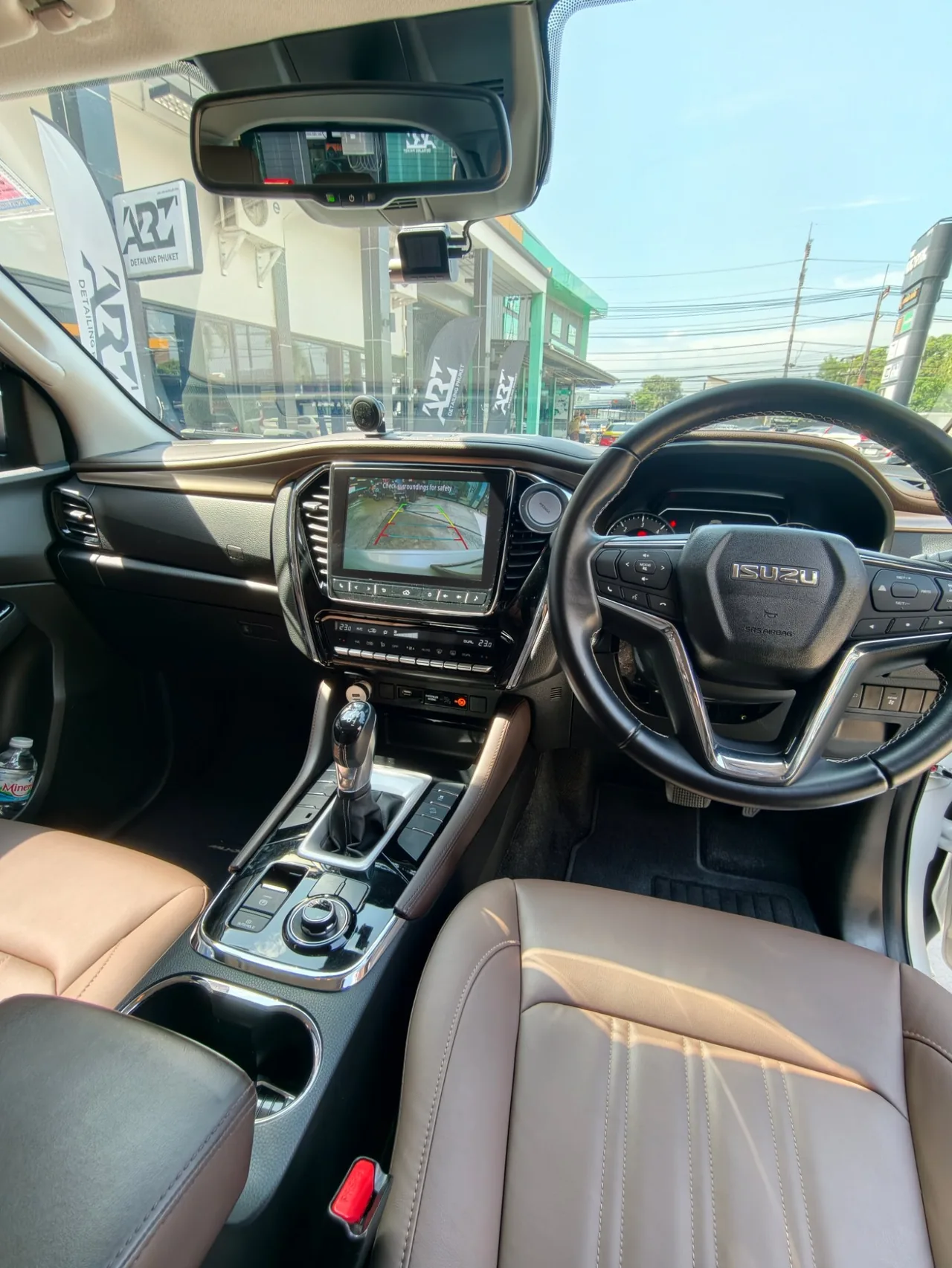 Isuzu MU-X 2024 — Фото 4