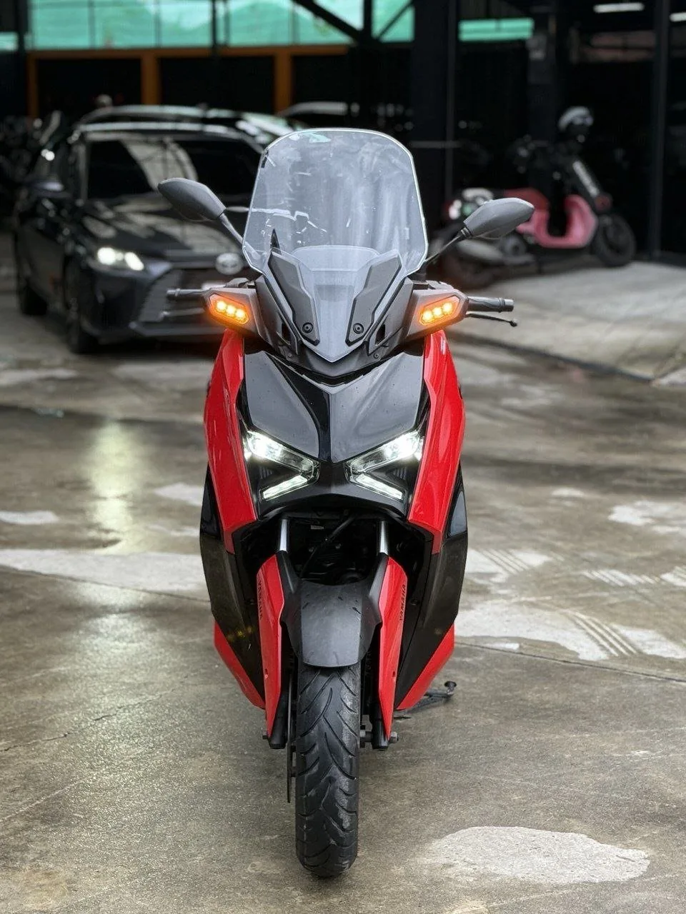 Yamaha XMAX 300 2025 — Фото 2